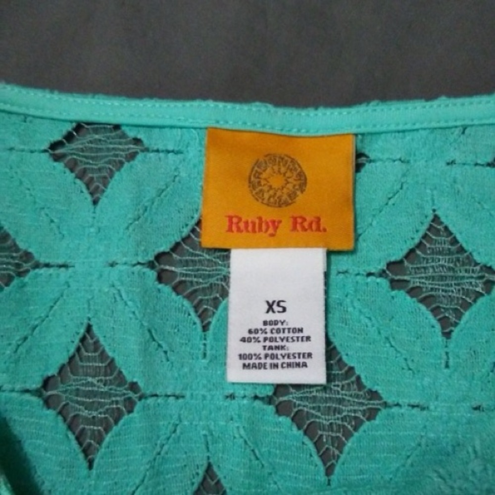 NWOT..casual, beachy green/blue lattice lace over tank top - Picture 4 of 5
